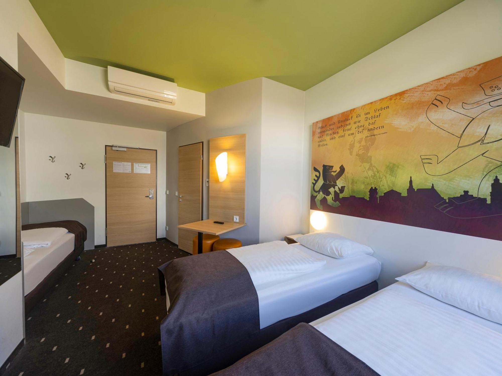 B&B Hotel Weimar Экстерьер фото
