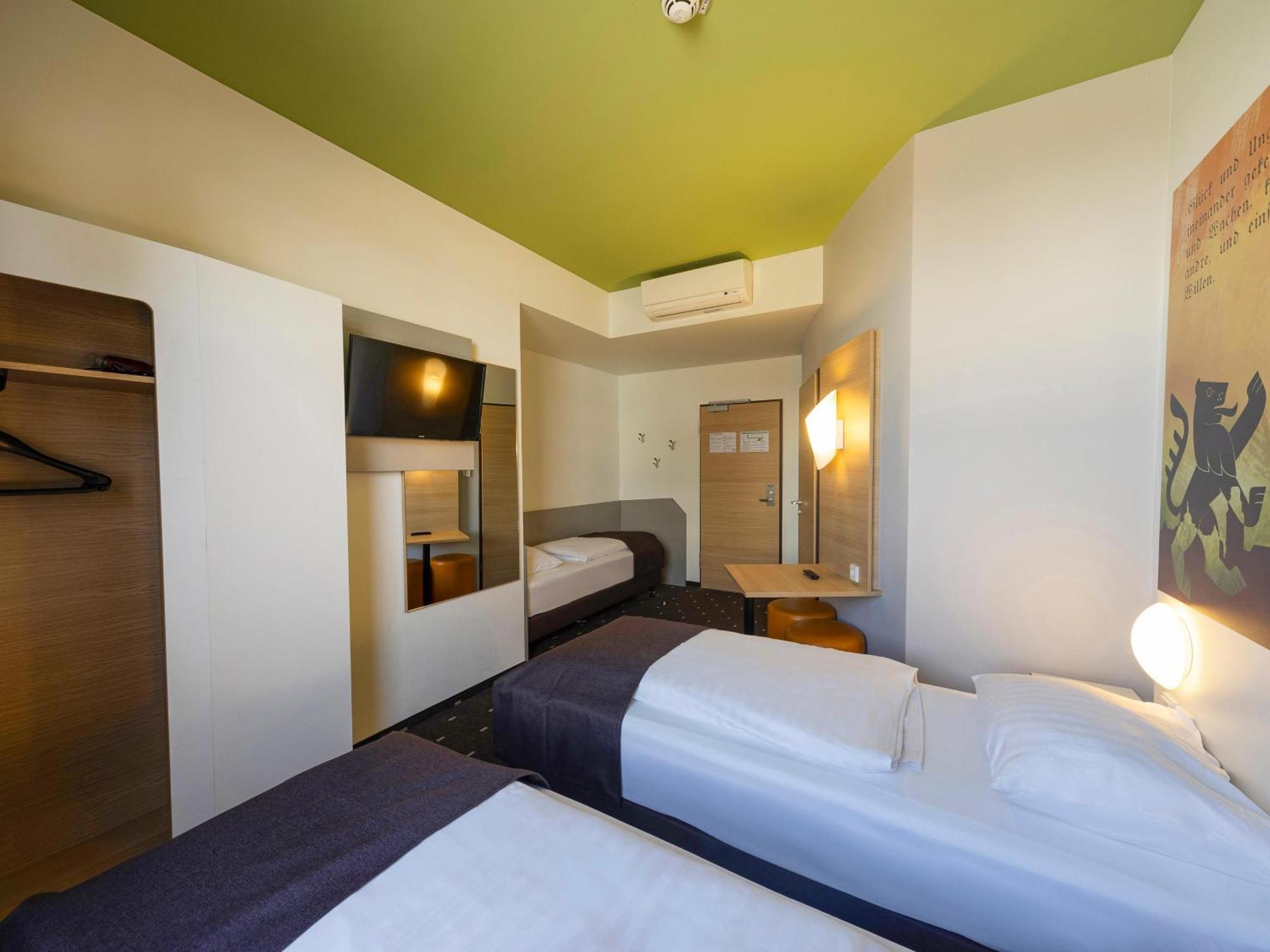 B&B Hotel Weimar Экстерьер фото