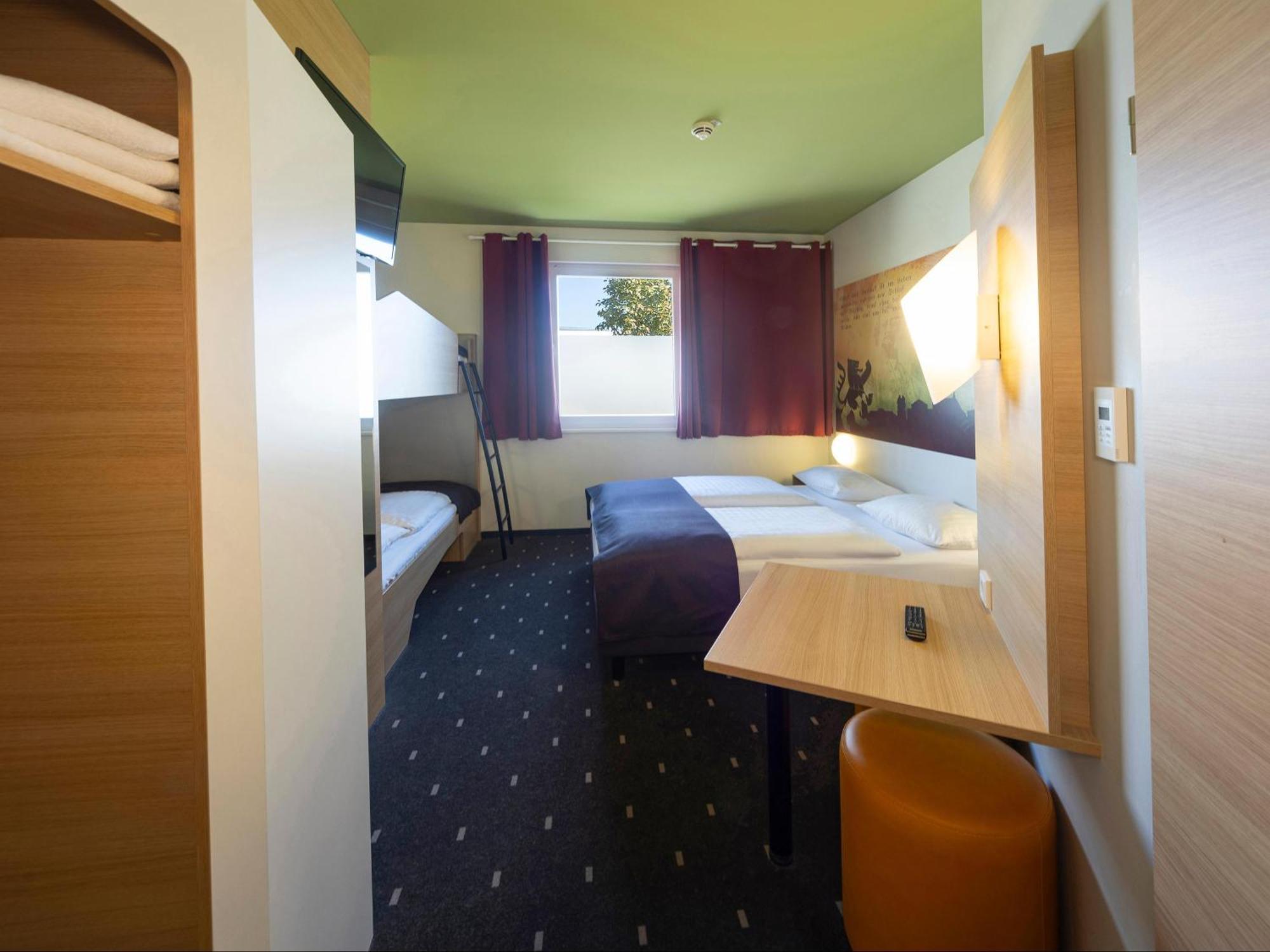 B&B Hotel Weimar Экстерьер фото