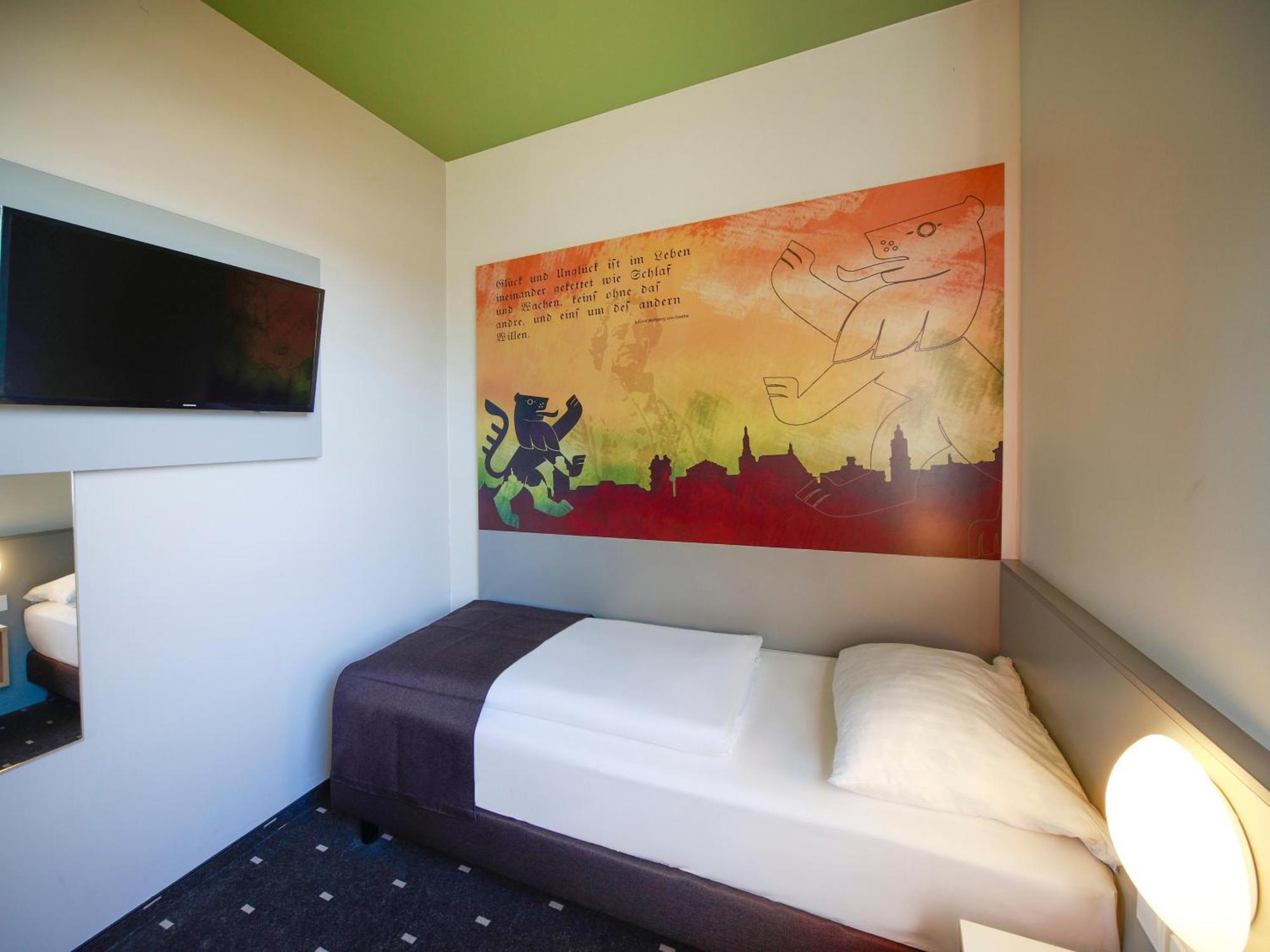 B&B Hotel Weimar Экстерьер фото